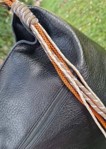 Geanta dama accesorizata cu motive mandala